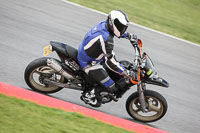 Novice Black/Silver Bikes