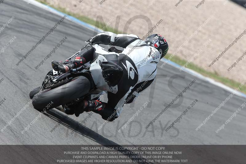 donington no limits trackday;donington park photographs;donington trackday photographs;no limits trackdays;peter wileman photography;trackday digital images;trackday photos