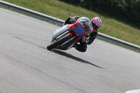 donington-no-limits-trackday;donington-park-photographs;donington-trackday-photographs;no-limits-trackdays;peter-wileman-photography;trackday-digital-images;trackday-photos
