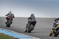 donington-no-limits-trackday;donington-park-photographs;donington-trackday-photographs;no-limits-trackdays;peter-wileman-photography;trackday-digital-images;trackday-photos