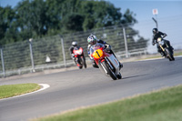 donington-no-limits-trackday;donington-park-photographs;donington-trackday-photographs;no-limits-trackdays;peter-wileman-photography;trackday-digital-images;trackday-photos