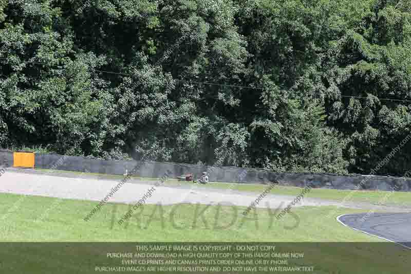 anglesey;brands hatch;cadwell park;croft;donington park;enduro digital images;event digital images;eventdigitalimages;mallory;no limits;oulton park;peter wileman photography;racing digital images;silverstone;snetterton;trackday digital images;trackday photos;vmcc banbury run;welsh 2 day enduro