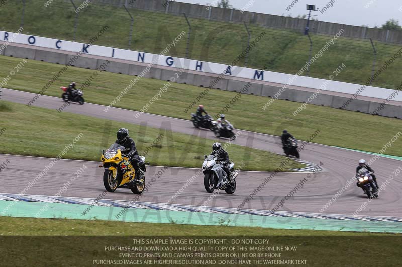 Rockingham no limits trackday;enduro digital images;event digital images;eventdigitalimages;no limits trackdays;peter wileman photography;racing digital images;rockingham raceway northamptonshire;rockingham trackday photographs;trackday digital images;trackday photos