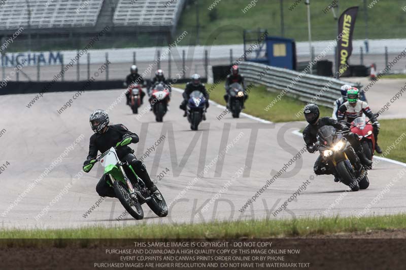 Rockingham no limits trackday;enduro digital images;event digital images;eventdigitalimages;no limits trackdays;peter wileman photography;racing digital images;rockingham raceway northamptonshire;rockingham trackday photographs;trackday digital images;trackday photos