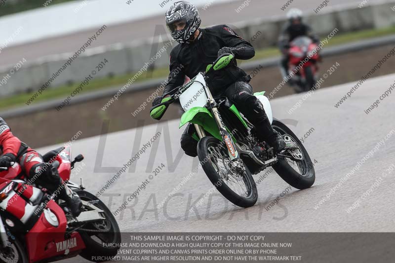 Rockingham no limits trackday;enduro digital images;event digital images;eventdigitalimages;no limits trackdays;peter wileman photography;racing digital images;rockingham raceway northamptonshire;rockingham trackday photographs;trackday digital images;trackday photos