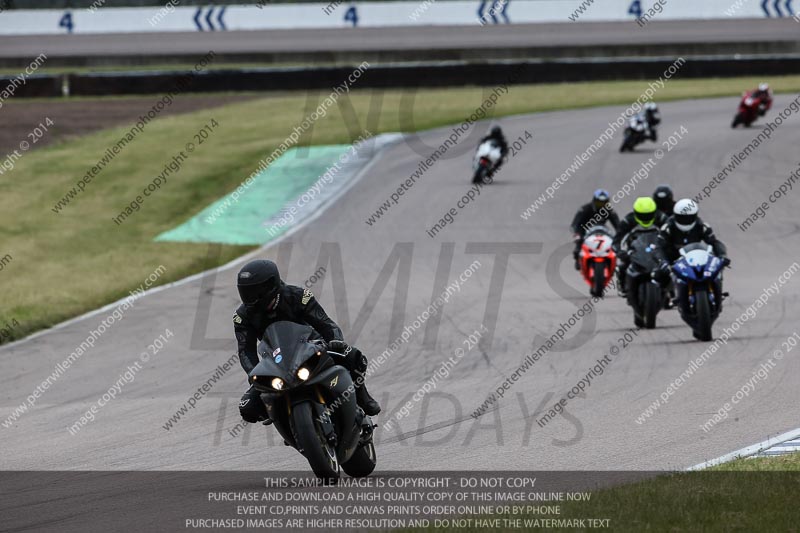 Rockingham no limits trackday;enduro digital images;event digital images;eventdigitalimages;no limits trackdays;peter wileman photography;racing digital images;rockingham raceway northamptonshire;rockingham trackday photographs;trackday digital images;trackday photos