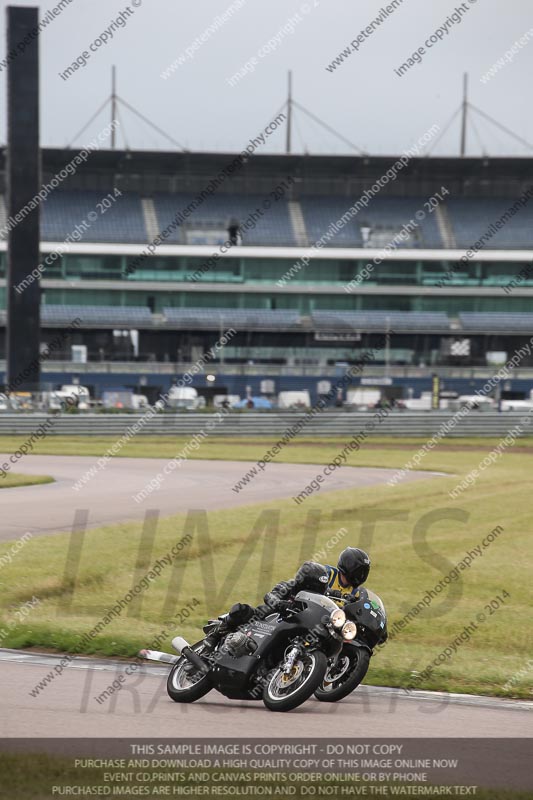 Rockingham no limits trackday;enduro digital images;event digital images;eventdigitalimages;no limits trackdays;peter wileman photography;racing digital images;rockingham raceway northamptonshire;rockingham trackday photographs;trackday digital images;trackday photos