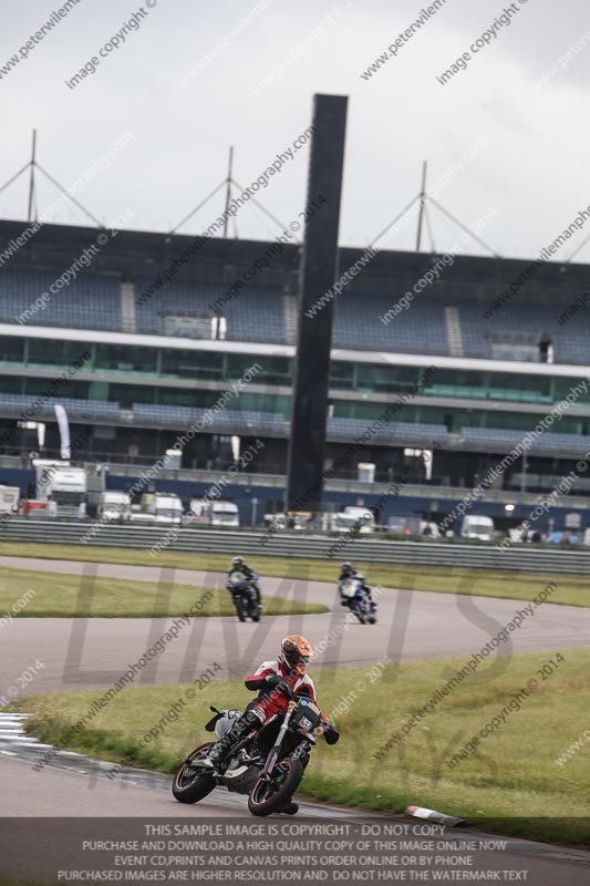 Rockingham no limits trackday;enduro digital images;event digital images;eventdigitalimages;no limits trackdays;peter wileman photography;racing digital images;rockingham raceway northamptonshire;rockingham trackday photographs;trackday digital images;trackday photos