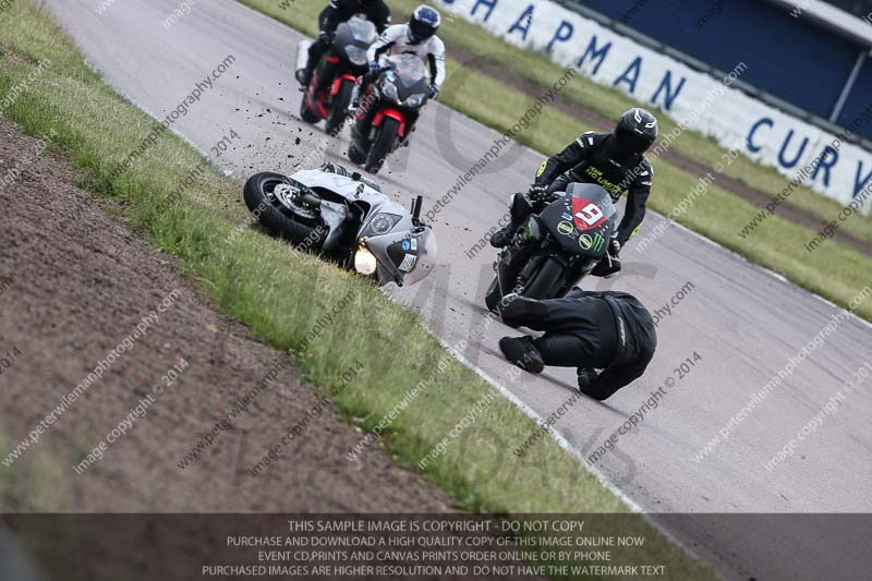 Rockingham no limits trackday;enduro digital images;event digital images;eventdigitalimages;no limits trackdays;peter wileman photography;racing digital images;rockingham raceway northamptonshire;rockingham trackday photographs;trackday digital images;trackday photos