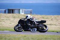 anglesey-no-limits-trackday;anglesey-photographs;anglesey-trackday-photographs;enduro-digital-images;event-digital-images;eventdigitalimages;no-limits-trackdays;peter-wileman-photography;racing-digital-images;trac-mon;trackday-digital-images;trackday-photos;ty-croes