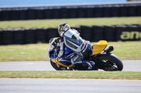 anglesey-no-limits-trackday;anglesey-photographs;anglesey-trackday-photographs;enduro-digital-images;event-digital-images;eventdigitalimages;no-limits-trackdays;peter-wileman-photography;racing-digital-images;trac-mon;trackday-digital-images;trackday-photos;ty-croes