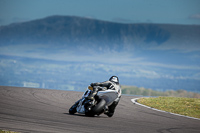 anglesey-no-limits-trackday;anglesey-photographs;anglesey-trackday-photographs;enduro-digital-images;event-digital-images;eventdigitalimages;no-limits-trackdays;peter-wileman-photography;racing-digital-images;trac-mon;trackday-digital-images;trackday-photos;ty-croes