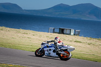 anglesey-no-limits-trackday;anglesey-photographs;anglesey-trackday-photographs;enduro-digital-images;event-digital-images;eventdigitalimages;no-limits-trackdays;peter-wileman-photography;racing-digital-images;trac-mon;trackday-digital-images;trackday-photos;ty-croes