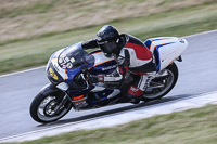brands-hatch-photographs;brands-no-limits-trackday;cadwell-trackday-photographs;enduro-digital-images;event-digital-images;eventdigitalimages;no-limits-trackdays;peter-wileman-photography;racing-digital-images;trackday-digital-images;trackday-photos