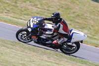brands-hatch-photographs;brands-no-limits-trackday;cadwell-trackday-photographs;enduro-digital-images;event-digital-images;eventdigitalimages;no-limits-trackdays;peter-wileman-photography;racing-digital-images;trackday-digital-images;trackday-photos