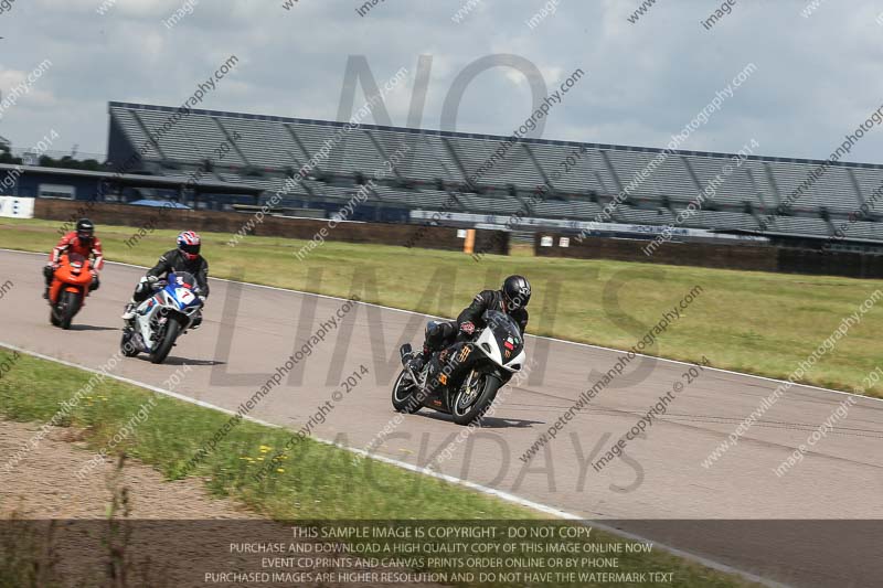 Rockingham no limits trackday;enduro digital images;event digital images;eventdigitalimages;no limits trackdays;peter wileman photography;racing digital images;rockingham raceway northamptonshire;rockingham trackday photographs;trackday digital images;trackday photos