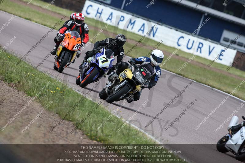 Rockingham no limits trackday;enduro digital images;event digital images;eventdigitalimages;no limits trackdays;peter wileman photography;racing digital images;rockingham raceway northamptonshire;rockingham trackday photographs;trackday digital images;trackday photos