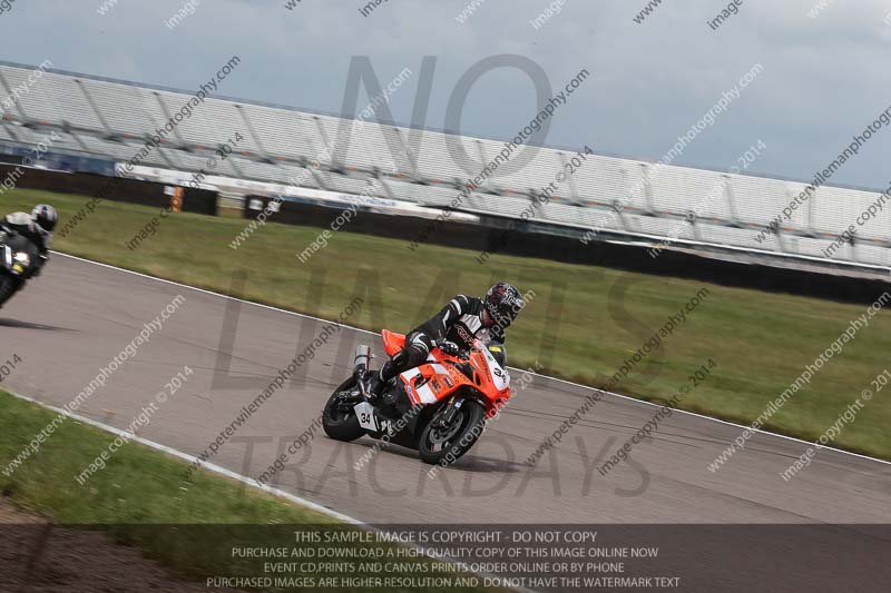Rockingham no limits trackday;enduro digital images;event digital images;eventdigitalimages;no limits trackdays;peter wileman photography;racing digital images;rockingham raceway northamptonshire;rockingham trackday photographs;trackday digital images;trackday photos