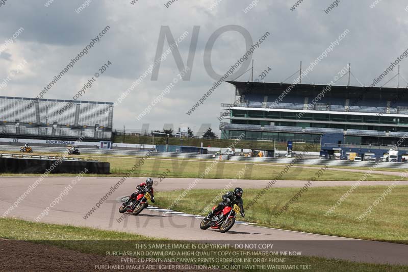 Rockingham no limits trackday;enduro digital images;event digital images;eventdigitalimages;no limits trackdays;peter wileman photography;racing digital images;rockingham raceway northamptonshire;rockingham trackday photographs;trackday digital images;trackday photos
