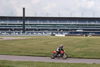 Rockingham-no-limits-trackday;enduro-digital-images;event-digital-images;eventdigitalimages;no-limits-trackdays;peter-wileman-photography;racing-digital-images;rockingham-raceway-northamptonshire;rockingham-trackday-photographs;trackday-digital-images;trackday-photos
