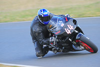 enduro-digital-images;event-digital-images;eventdigitalimages;mallory-park;mallory-park-photographs;mallory-park-trackday;mallory-park-trackday-photographs;no-limits-trackdays;peter-wileman-photography;racing-digital-images;trackday-digital-images;trackday-photos