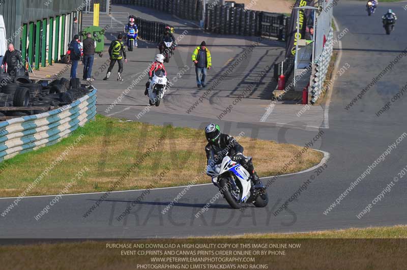 enduro digital images;event digital images;eventdigitalimages;mallory park;mallory park photographs;mallory park trackday;mallory park trackday photographs;no limits trackdays;peter wileman photography;racing digital images;trackday digital images;trackday photos