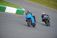 Fast Blue/White Bikes