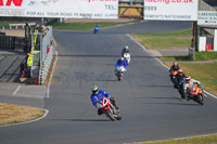 enduro-digital-images;event-digital-images;eventdigitalimages;mallory-park;mallory-park-photographs;mallory-park-trackday;mallory-park-trackday-photographs;no-limits-trackdays;peter-wileman-photography;racing-digital-images;trackday-digital-images;trackday-photos