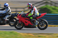 enduro-digital-images;event-digital-images;eventdigitalimages;mallory-park;mallory-park-photographs;mallory-park-trackday;mallory-park-trackday-photographs;no-limits-trackdays;peter-wileman-photography;racing-digital-images;trackday-digital-images;trackday-photos