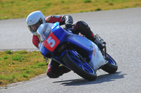 enduro-digital-images;event-digital-images;eventdigitalimages;mallory-park;mallory-park-photographs;mallory-park-trackday;mallory-park-trackday-photographs;no-limits-trackdays;peter-wileman-photography;racing-digital-images;trackday-digital-images;trackday-photos