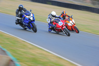 enduro-digital-images;event-digital-images;eventdigitalimages;mallory-park;mallory-park-photographs;mallory-park-trackday;mallory-park-trackday-photographs;no-limits-trackdays;peter-wileman-photography;racing-digital-images;trackday-digital-images;trackday-photos