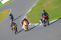 enduro-digital-images;event-digital-images;eventdigitalimages;mallory-park;mallory-park-photographs;mallory-park-trackday;mallory-park-trackday-photographs;no-limits-trackdays;peter-wileman-photography;racing-digital-images;trackday-digital-images;trackday-photos