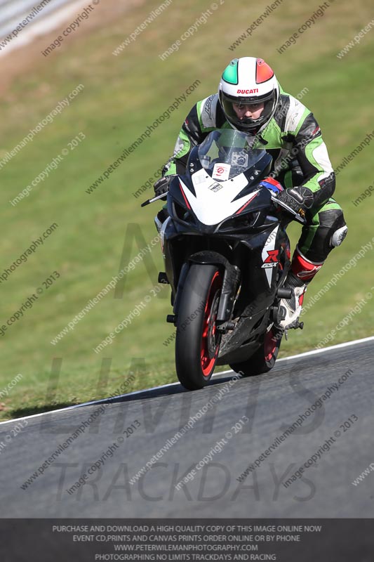 anglesey;brands hatch;cadwell park;croft;donington park;enduro digital images;event digital images;eventdigitalimages;mallory;no limits;oulton park;peter wileman photography;racing digital images;silverstone;snetterton;trackday digital images;trackday photos;vmcc banbury run;welsh 2 day enduro