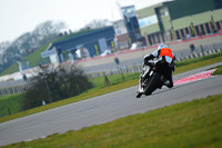 Newcomer 1000cc Racing Black/Silver Bikes
