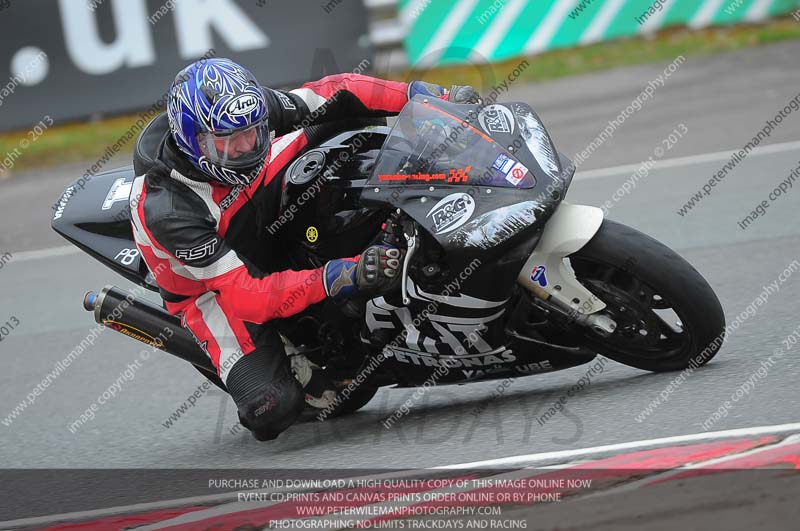 enduro digital images;event digital images;eventdigitalimages;no limits trackdays;oulton no limits trackday;oulton park cheshire;oulton trackday photographs;peter wileman photography;racing digital images;trackday digital images;trackday photos