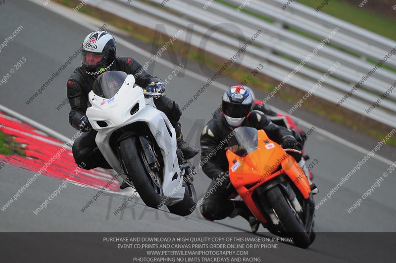 enduro digital images;event digital images;eventdigitalimages;no limits trackdays;oulton no limits trackday;oulton park cheshire;oulton trackday photographs;peter wileman photography;racing digital images;trackday digital images;trackday photos