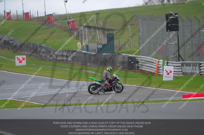 enduro digital images;event digital images;eventdigitalimages;no limits trackdays;oulton no limits trackday;oulton park cheshire;oulton trackday photographs;peter wileman photography;racing digital images;trackday digital images;trackday photos
