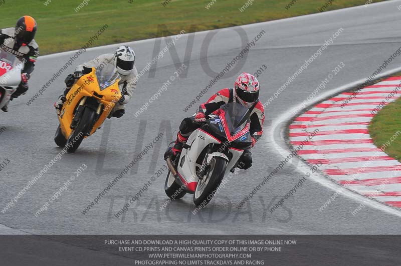 enduro digital images;event digital images;eventdigitalimages;no limits trackdays;oulton no limits trackday;oulton park cheshire;oulton trackday photographs;peter wileman photography;racing digital images;trackday digital images;trackday photos
