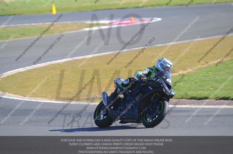 anglesey photographs;bedford no limits trackday;bedford trackday photographs;enduro digital images;event digital images;eventdigitalimages;no limits trackdays;peter wileman photography;racing digital images;trac mon;trackday digital images;trackday photos;ty croes