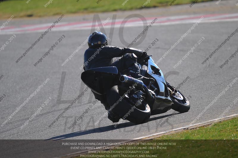 anglesey photographs;bedford no limits trackday;bedford trackday photographs;enduro digital images;event digital images;eventdigitalimages;no limits trackdays;peter wileman photography;racing digital images;trac mon;trackday digital images;trackday photos;ty croes