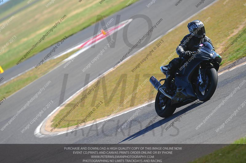 anglesey photographs;bedford no limits trackday;bedford trackday photographs;enduro digital images;event digital images;eventdigitalimages;no limits trackdays;peter wileman photography;racing digital images;trac mon;trackday digital images;trackday photos;ty croes