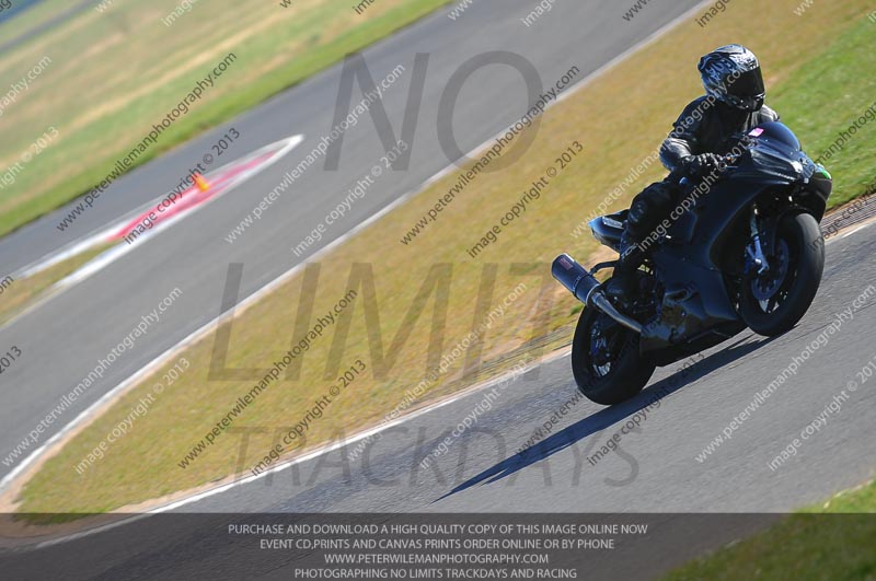 anglesey photographs;bedford no limits trackday;bedford trackday photographs;enduro digital images;event digital images;eventdigitalimages;no limits trackdays;peter wileman photography;racing digital images;trac mon;trackday digital images;trackday photos;ty croes