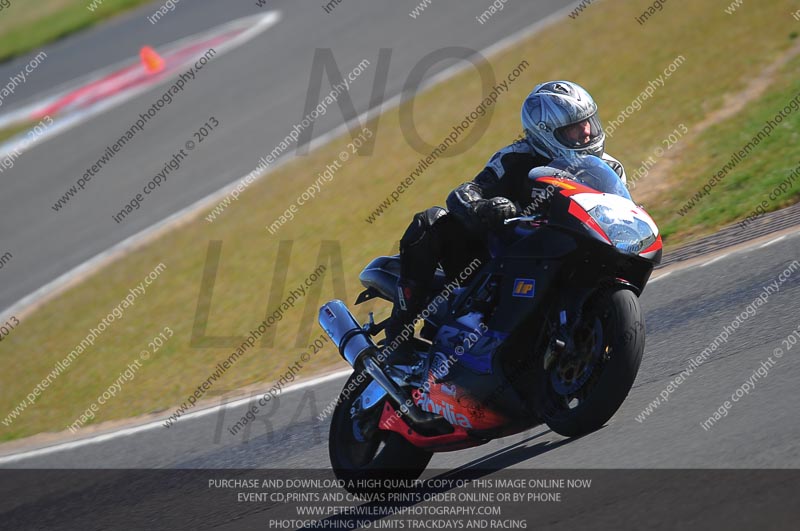 anglesey photographs;bedford no limits trackday;bedford trackday photographs;enduro digital images;event digital images;eventdigitalimages;no limits trackdays;peter wileman photography;racing digital images;trac mon;trackday digital images;trackday photos;ty croes