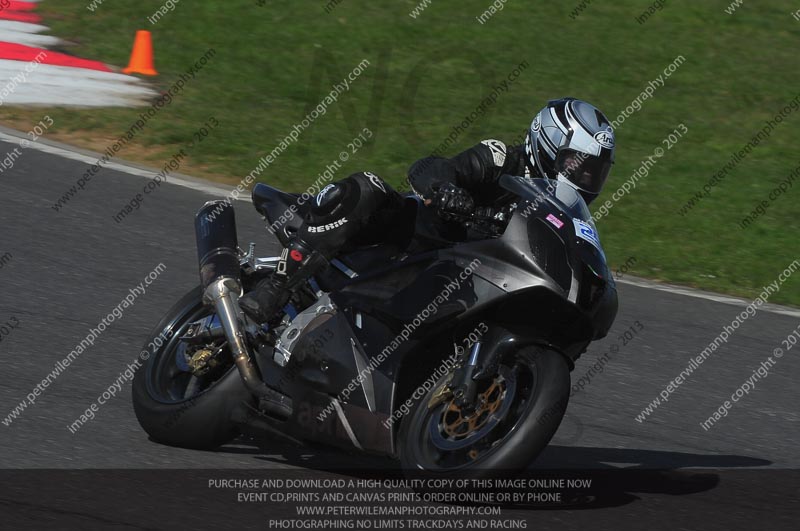 anglesey photographs;bedford no limits trackday;bedford trackday photographs;enduro digital images;event digital images;eventdigitalimages;no limits trackdays;peter wileman photography;racing digital images;trac mon;trackday digital images;trackday photos;ty croes