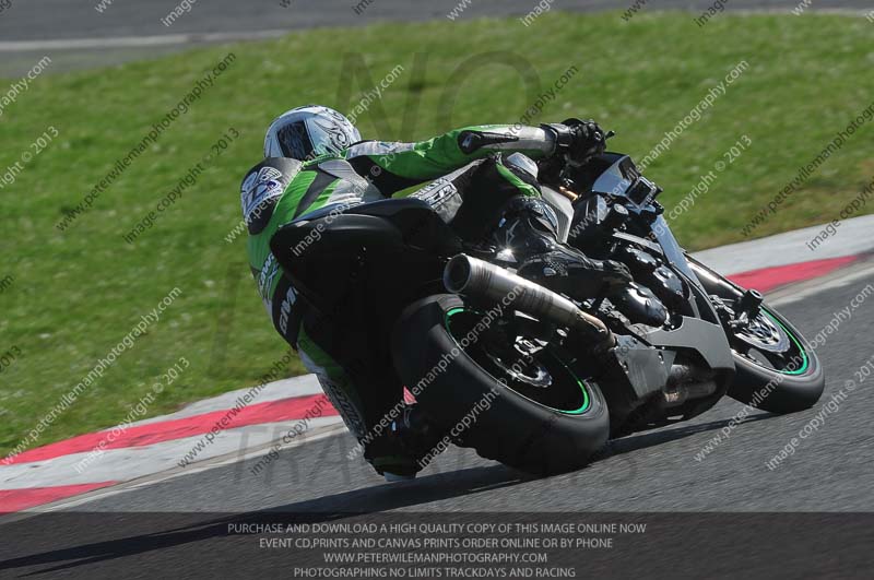 anglesey photographs;bedford no limits trackday;bedford trackday photographs;enduro digital images;event digital images;eventdigitalimages;no limits trackdays;peter wileman photography;racing digital images;trac mon;trackday digital images;trackday photos;ty croes
