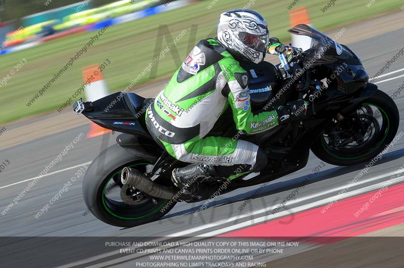 anglesey photographs;bedford no limits trackday;bedford trackday photographs;enduro digital images;event digital images;eventdigitalimages;no limits trackdays;peter wileman photography;racing digital images;trac mon;trackday digital images;trackday photos;ty croes