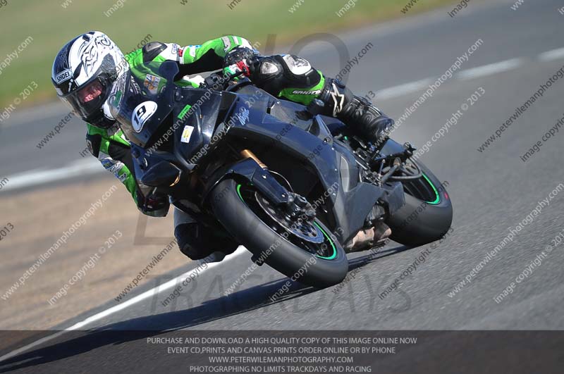 anglesey photographs;bedford no limits trackday;bedford trackday photographs;enduro digital images;event digital images;eventdigitalimages;no limits trackdays;peter wileman photography;racing digital images;trac mon;trackday digital images;trackday photos;ty croes