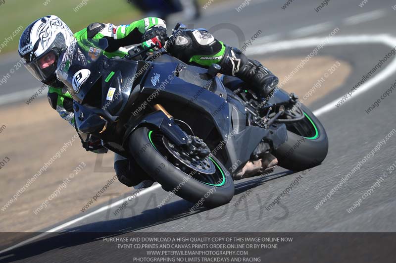 anglesey photographs;bedford no limits trackday;bedford trackday photographs;enduro digital images;event digital images;eventdigitalimages;no limits trackdays;peter wileman photography;racing digital images;trac mon;trackday digital images;trackday photos;ty croes