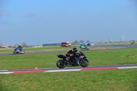 anglesey-photographs;bedford-no-limits-trackday;bedford-trackday-photographs;enduro-digital-images;event-digital-images;eventdigitalimages;no-limits-trackdays;peter-wileman-photography;racing-digital-images;trac-mon;trackday-digital-images;trackday-photos;ty-croes
