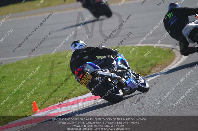 anglesey photographs;bedford no limits trackday;bedford trackday photographs;enduro digital images;event digital images;eventdigitalimages;no limits trackdays;peter wileman photography;racing digital images;trac mon;trackday digital images;trackday photos;ty croes